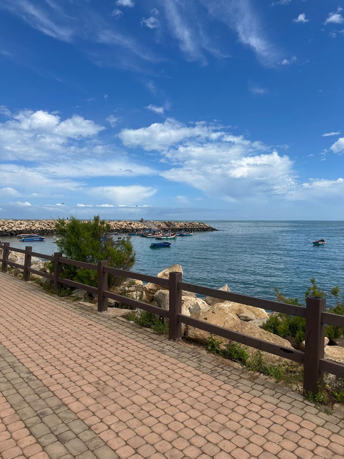 Horizon océanique à Darbouazza, Maroc